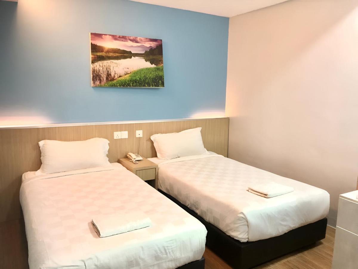 Double Happiness Hotel Sitiawan Exterior foto