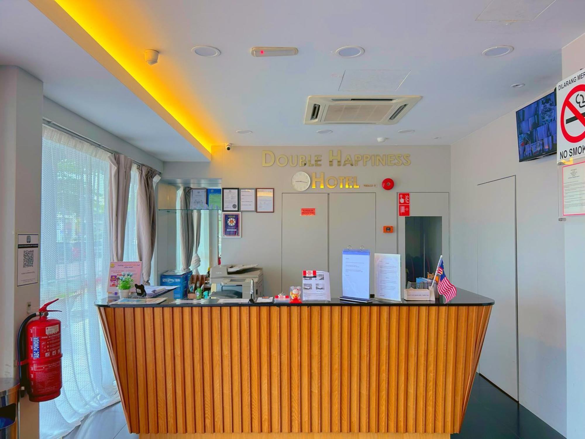Double Happiness Hotel Sitiawan Exterior foto